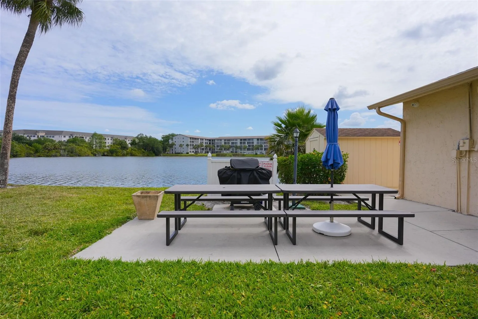 3607 Lake Bayshore Drive Bradenton FL 34205