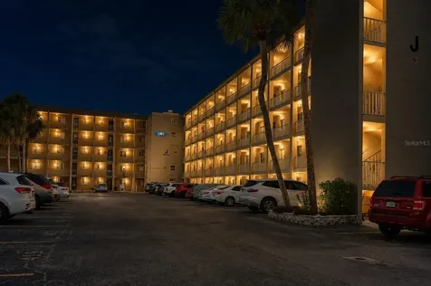 3607 Lake Bayshore Drive Bradenton FL 34205