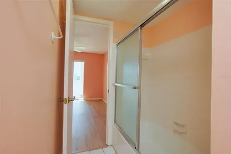 3607 Lake Bayshore Drive Bradenton FL 34205