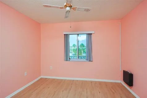 3607 Lake Bayshore Drive Bradenton FL 34205