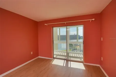 3607 Lake Bayshore Drive Bradenton FL 34205