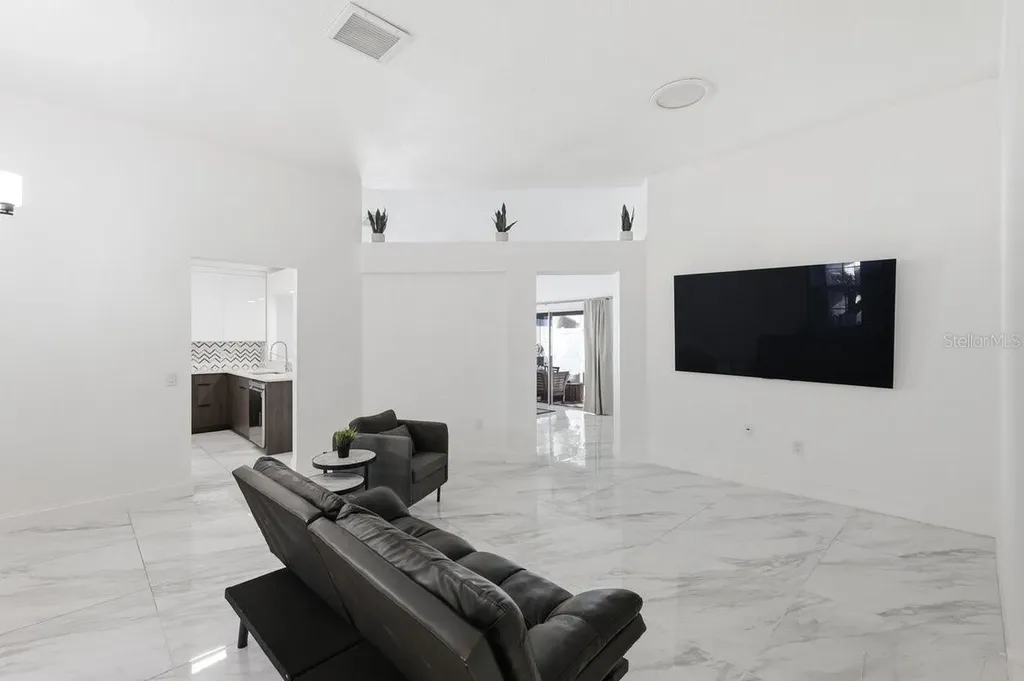 4030 Watercove Drive Riverview FL 33578