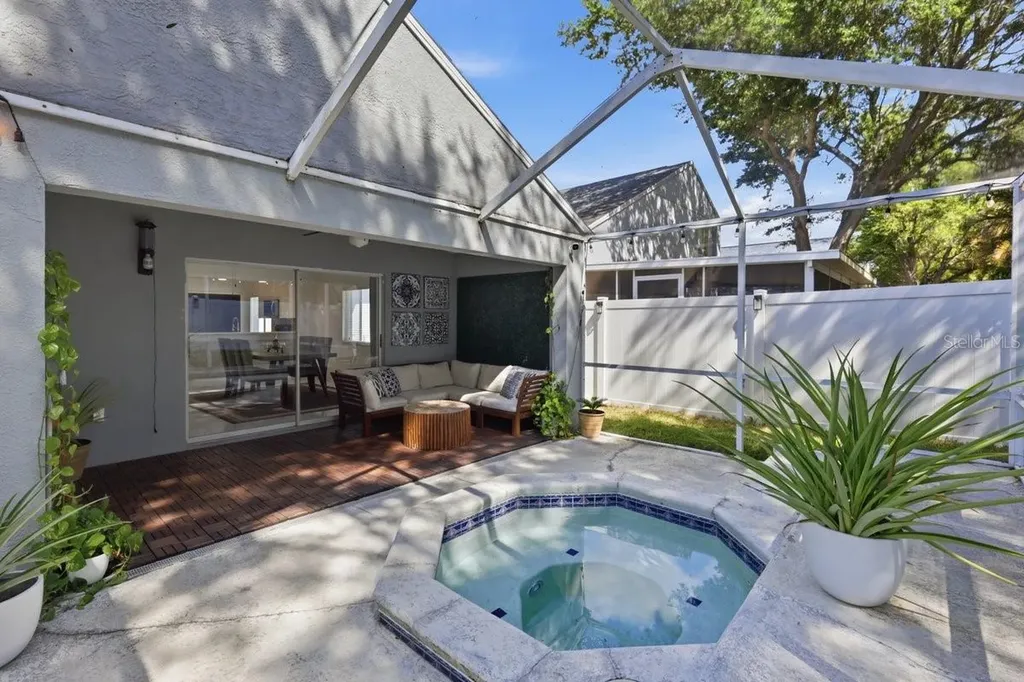 4030 Watercove Drive Riverview FL 33578