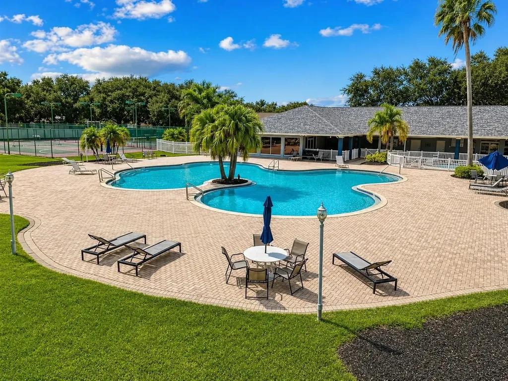 4030 Watercove Drive Riverview FL 33578