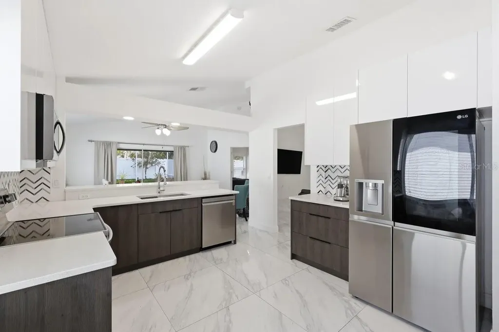 4030 Watercove Drive Riverview FL 33578