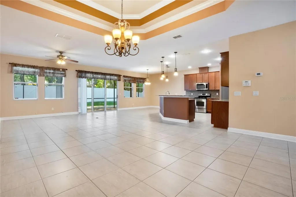 2210 Valterra Vista Way Valrico FL 33594