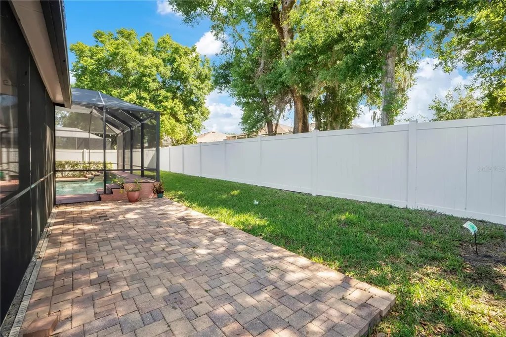2210 Valterra Vista Way Valrico FL 33594