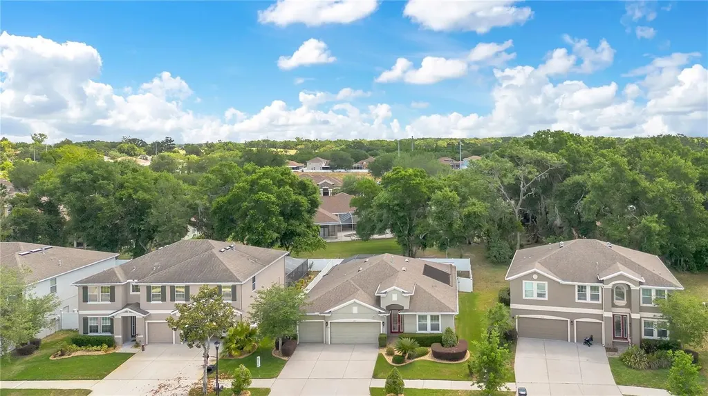 2210 Valterra Vista Way Valrico FL 33594