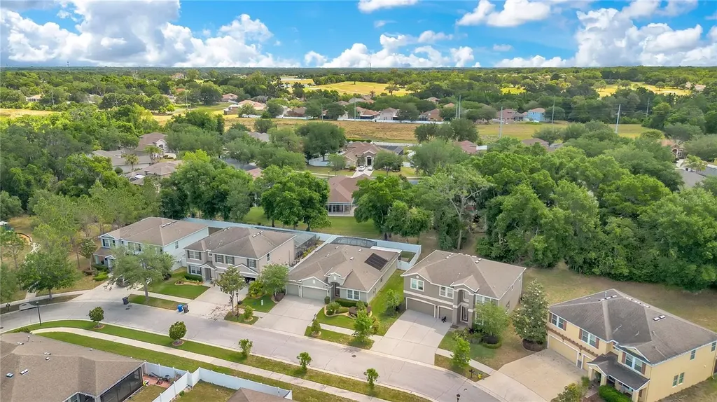 2210 Valterra Vista Way Valrico FL 33594