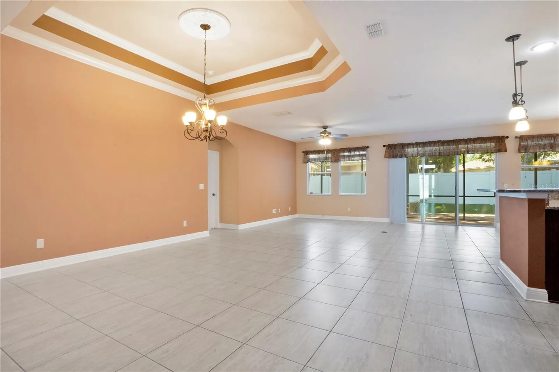 2210 Valterra Vista Way Valrico FL 33594