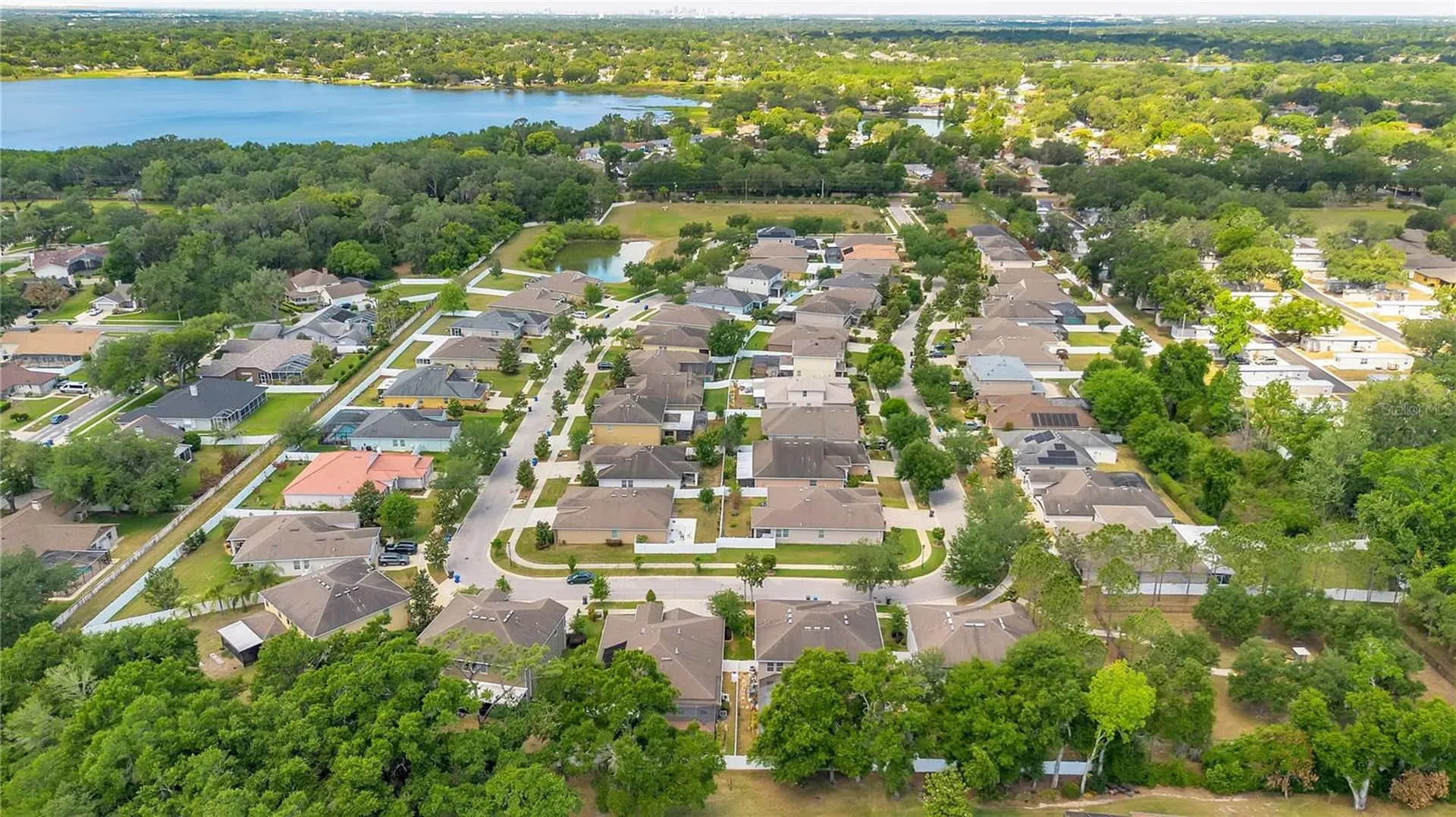 2210 Valterra Vista Way Valrico FL 33594