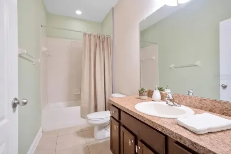 2210 Valterra Vista Way Valrico FL 33594