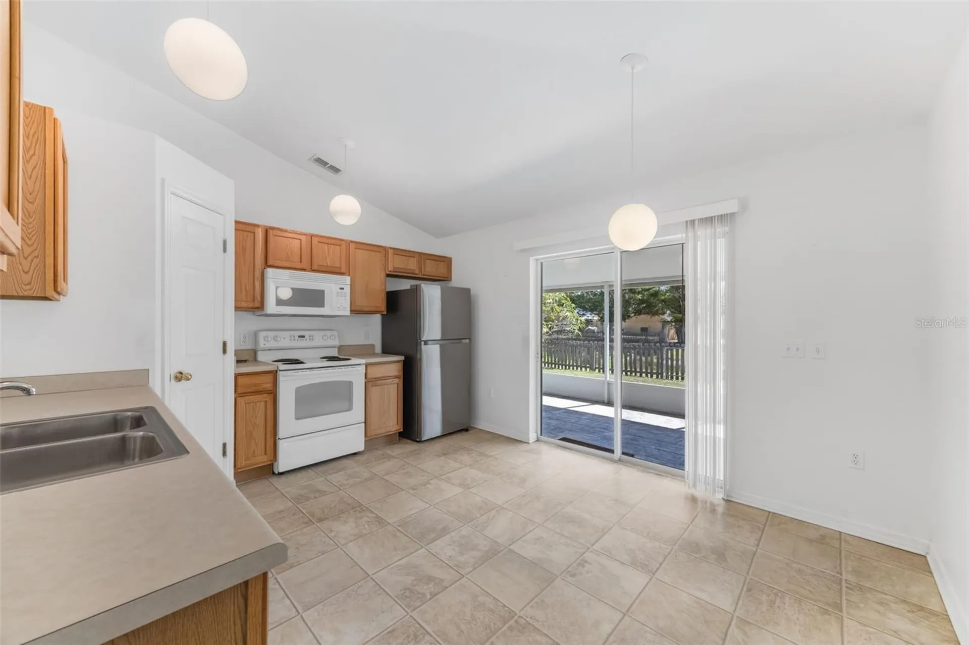 910 Brenton Leaf Drive Ruskin FL 33570