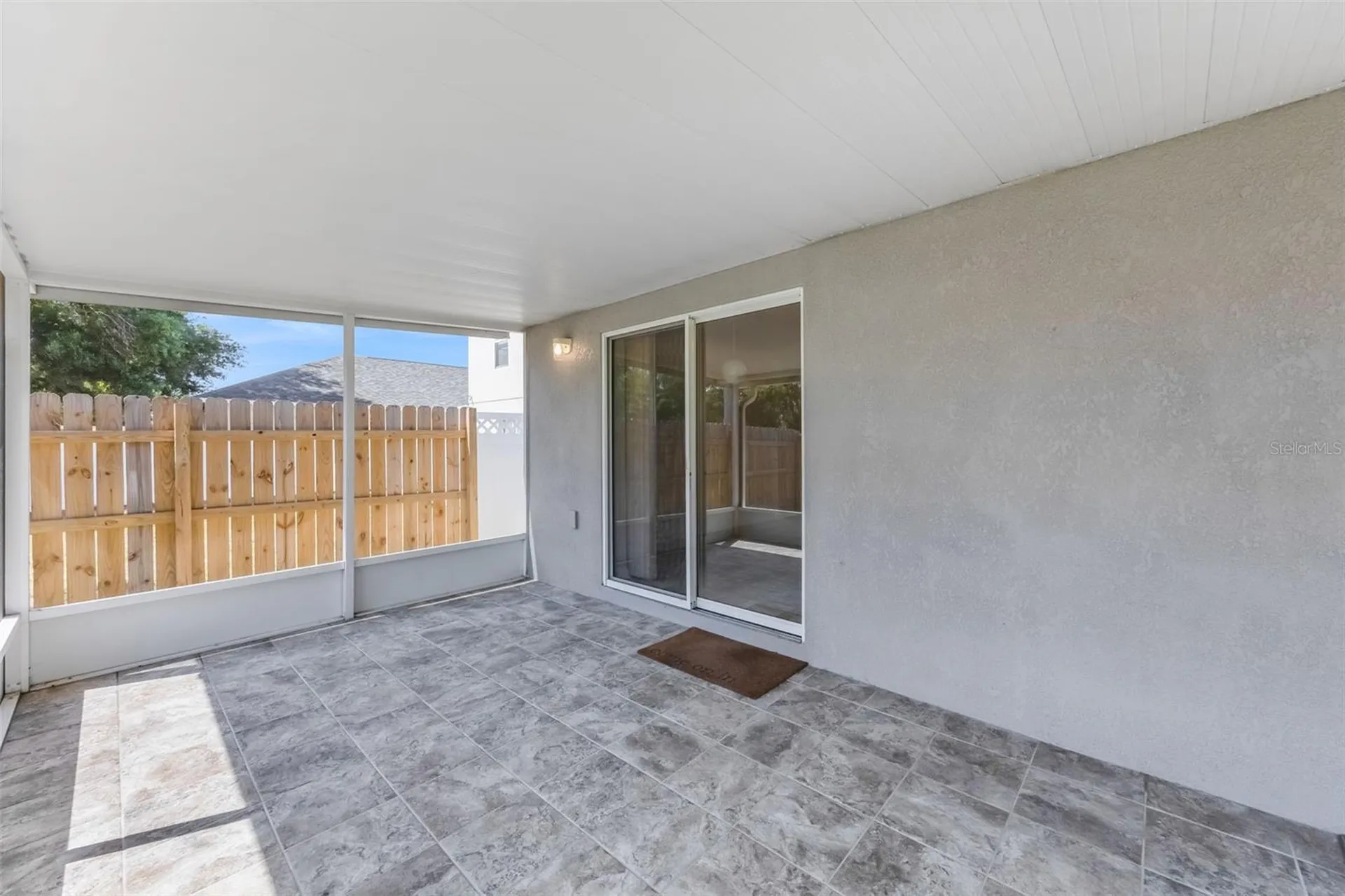 910 Brenton Leaf Drive Ruskin FL 33570
