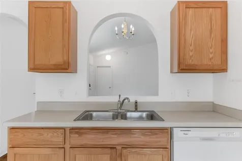 910 Brenton Leaf Drive Ruskin FL 33570