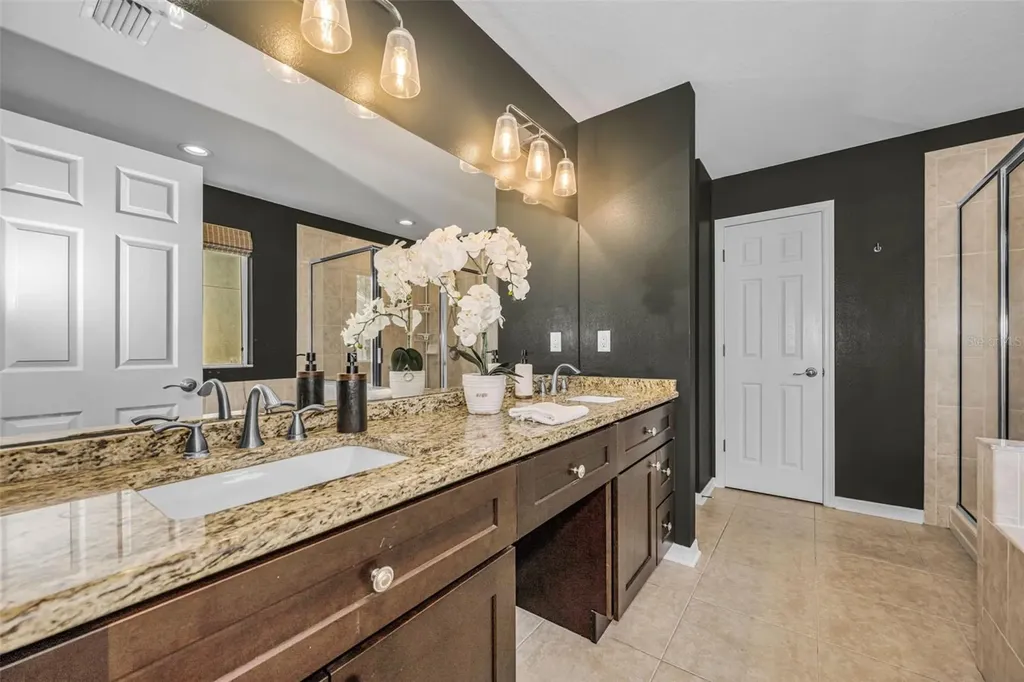 5820 Tulip Flower Drive Riverview FL 33578