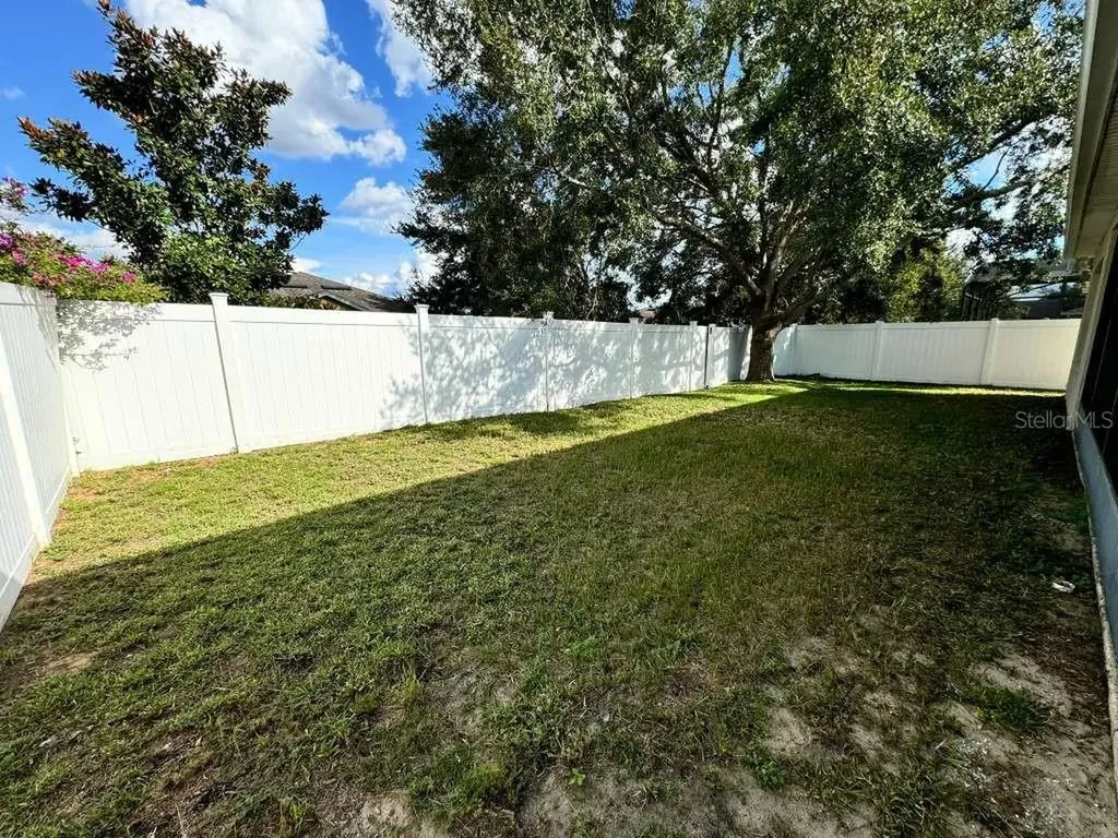 221 Towerview Drive E Haines City FL 33844
