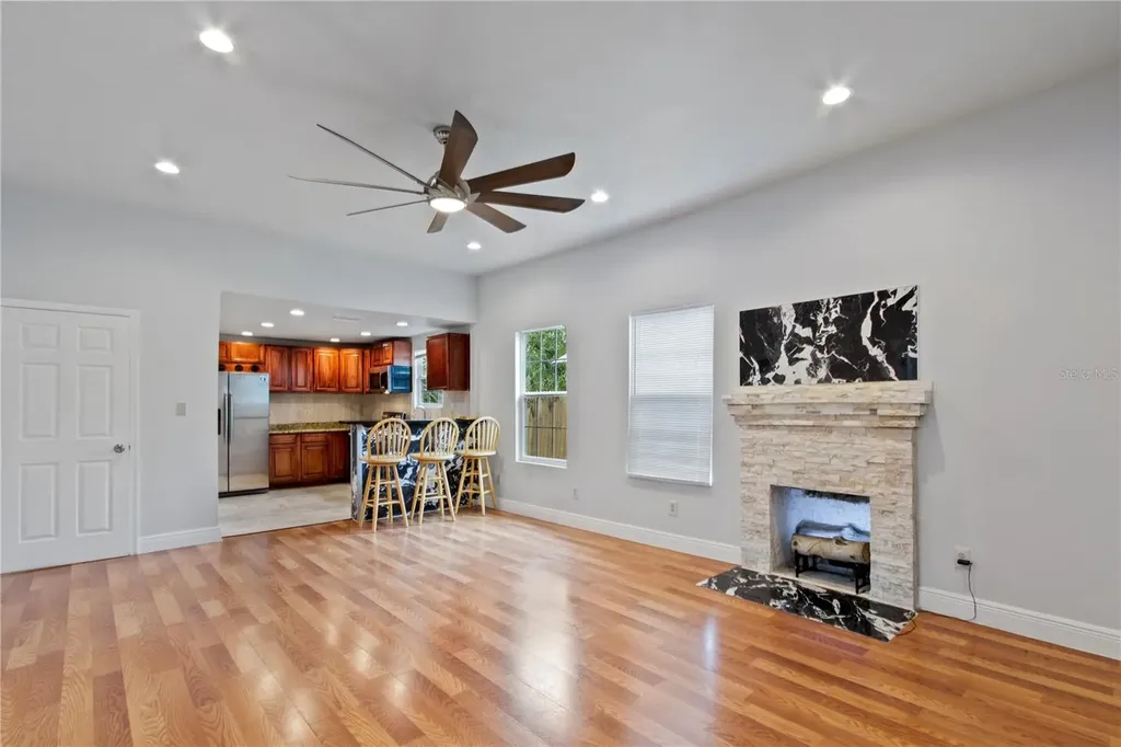 8514 N Mitchell Avenue Tampa FL 33604