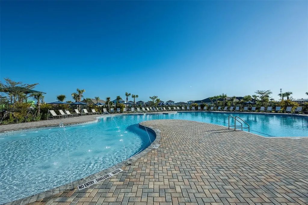 5122 Sea Branch Avenue Apollo Beach FL 33572