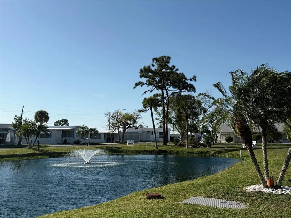 218 Outer Drive W Venice FL 34285