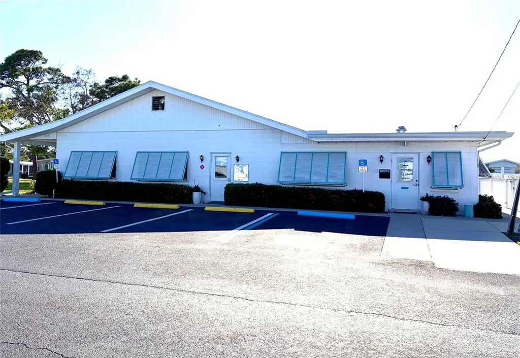 218 Outer Drive W Venice FL 34285