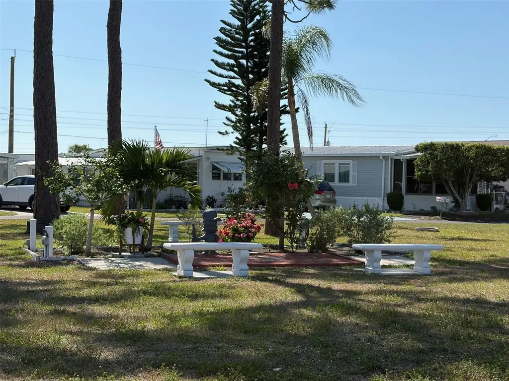218 Outer Drive W Venice FL 34285