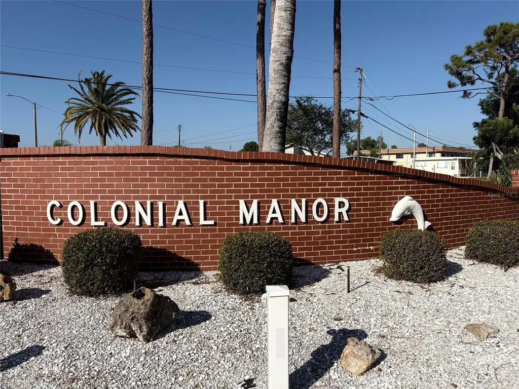 218 Outer Drive W Venice FL 34285