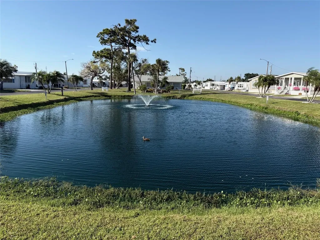 218 Outer Drive W Venice FL 34285