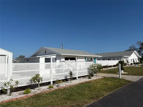 218 Outer Drive W Venice FL 34285