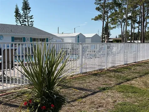 218 Outer Drive W Venice FL 34285