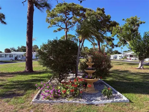 218 Outer Drive W Venice FL 34285