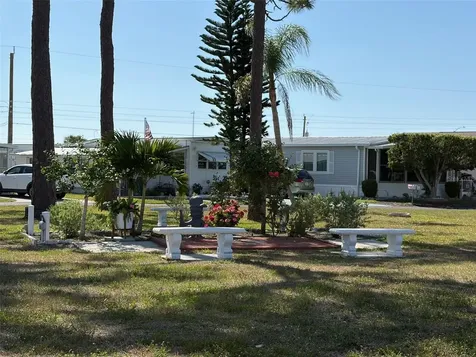 218 Outer Drive W Venice FL 34285