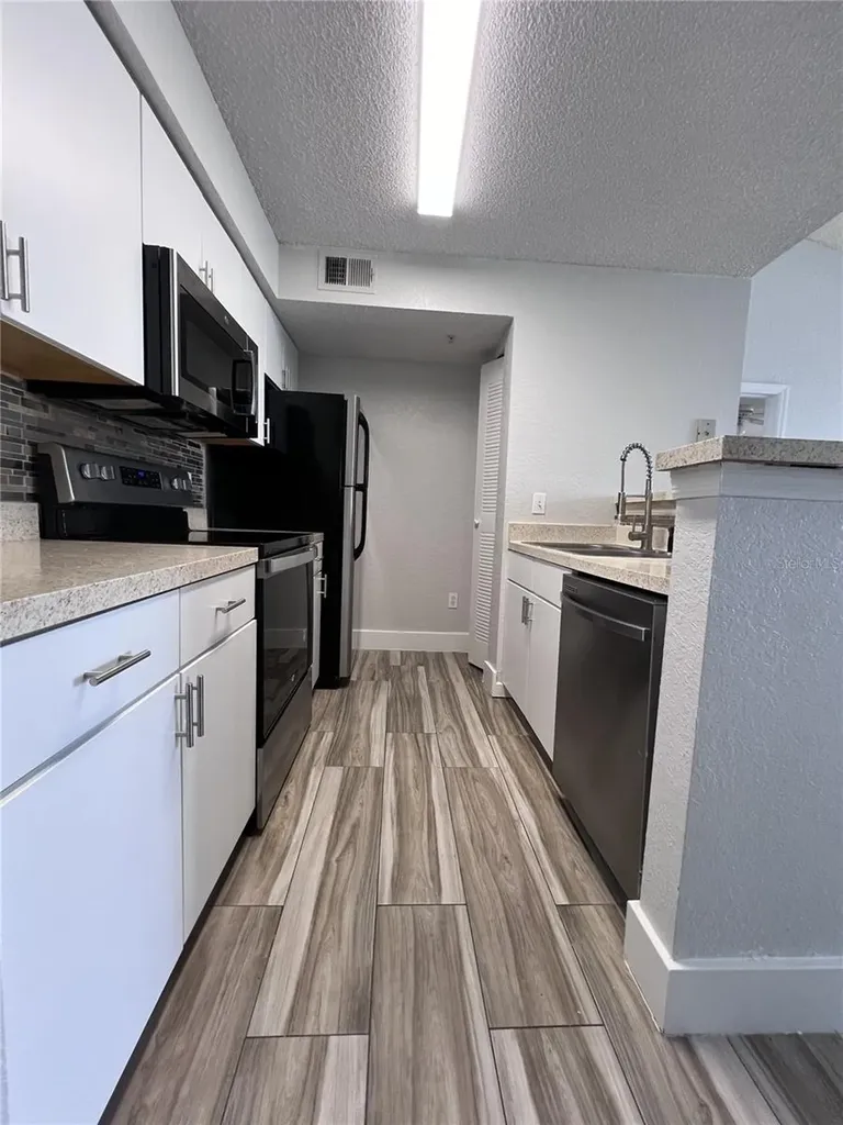 2210 Grand Cayman Court Kissimmee FL 34741