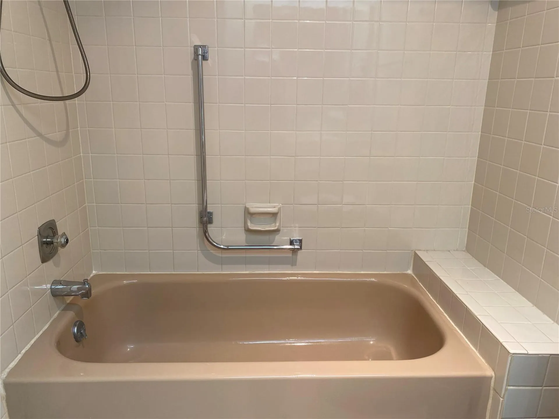 4377 Tahitian Gardens Circle Holiday FL 34691