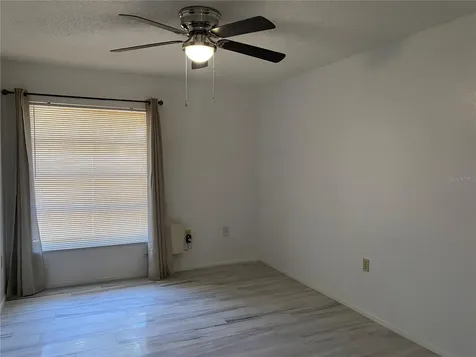 4377 Tahitian Gardens Circle Holiday FL 34691