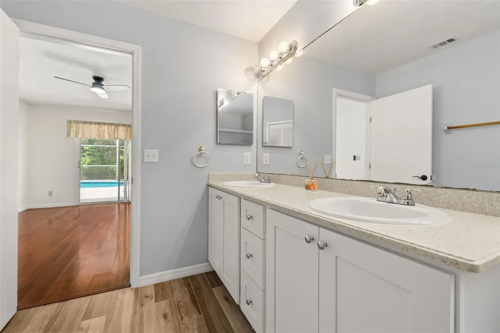 14604 Quail Trail Circle Orlando FL 32837