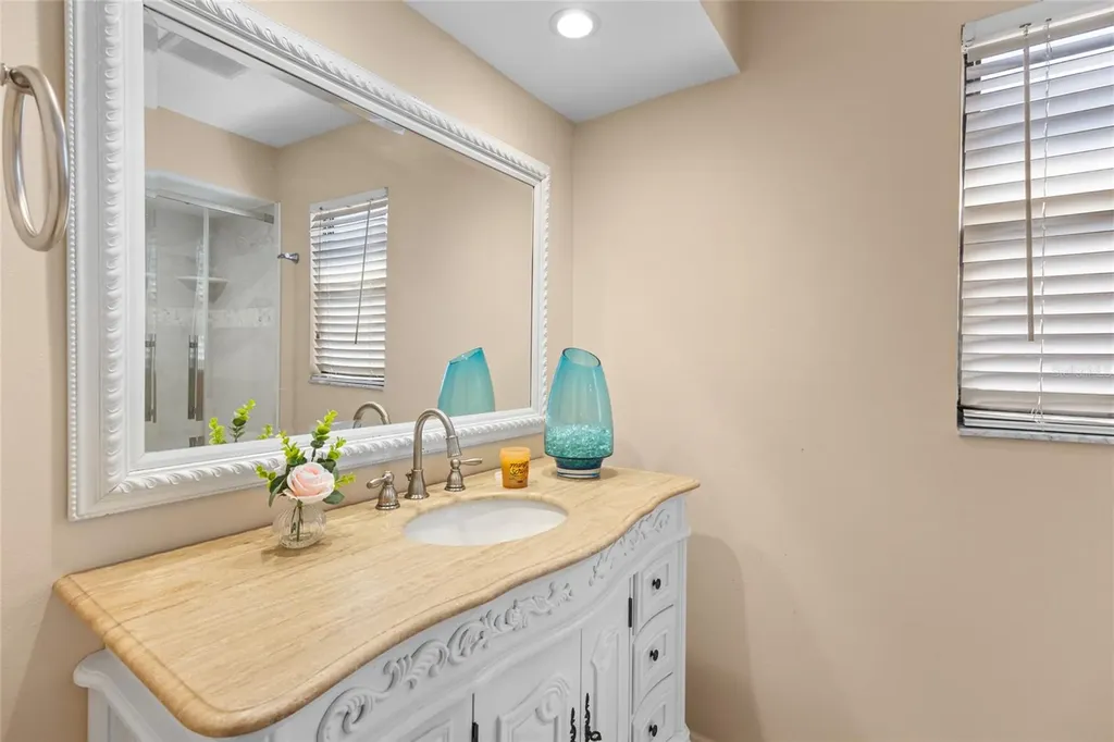6609 Mauna Loa Boulevard Sarasota FL 34241