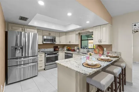 6609 Mauna Loa Boulevard Sarasota FL 34241