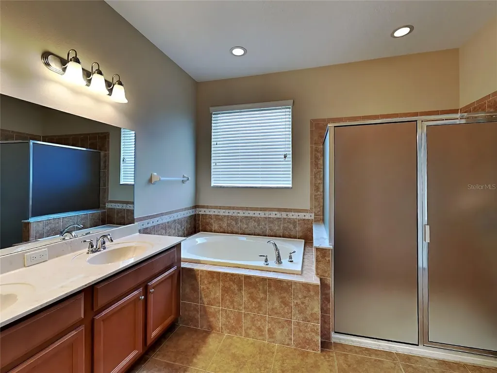 4252 Hawksley Place Wesley Chapel FL 33545
