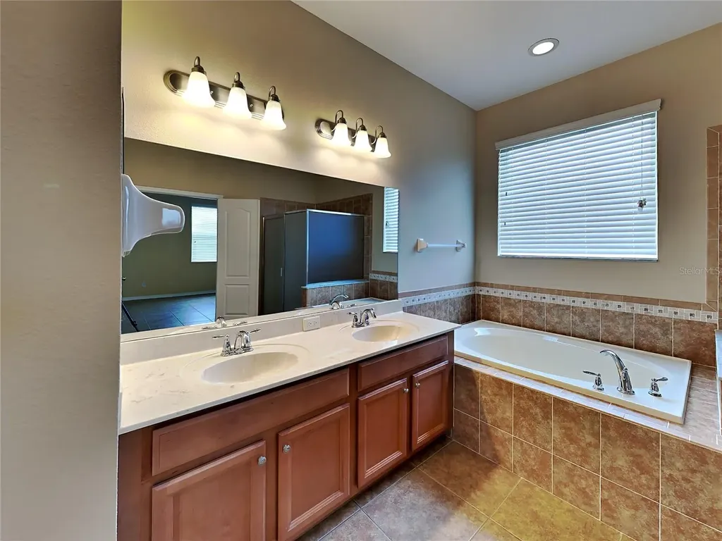 4252 Hawksley Place Wesley Chapel FL 33545