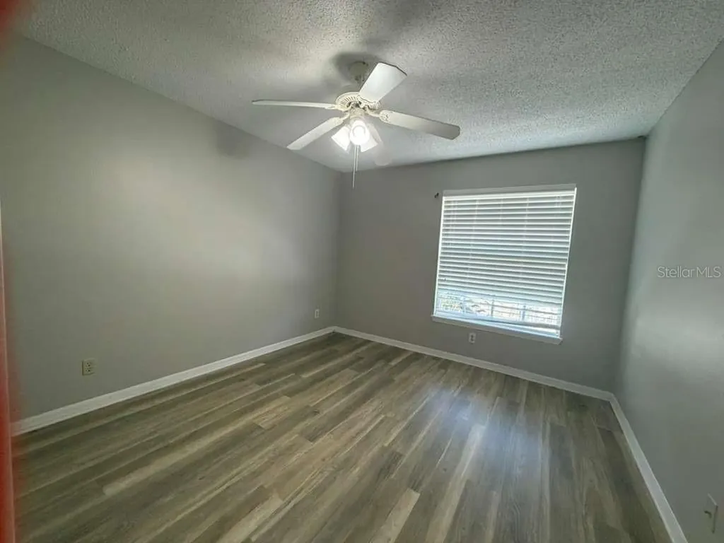 1087 S Hiawassee Road Orlando FL 32835