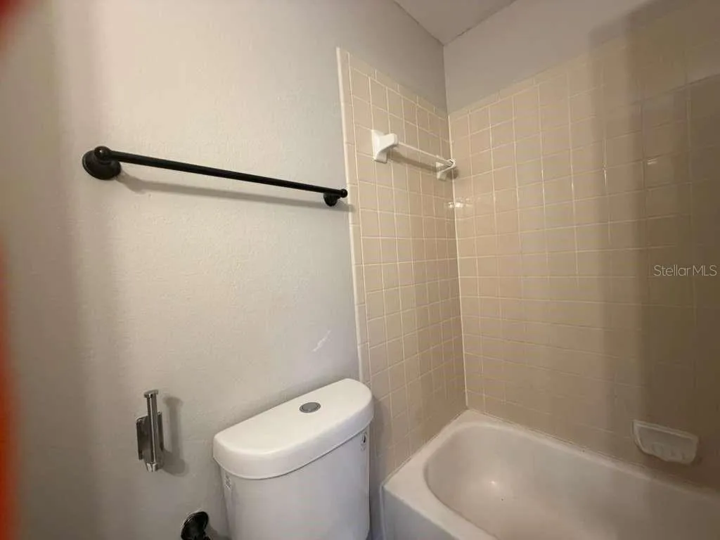 1087 S Hiawassee Road Orlando FL 32835
