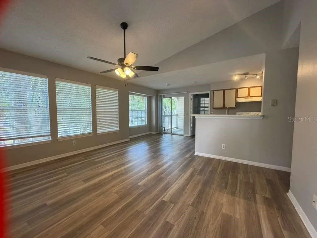 1087 S Hiawassee Road Orlando FL 32835