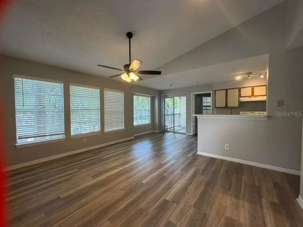 1087 S Hiawassee Road Orlando FL 32835