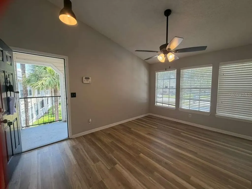 1087 S Hiawassee Road Orlando FL 32835