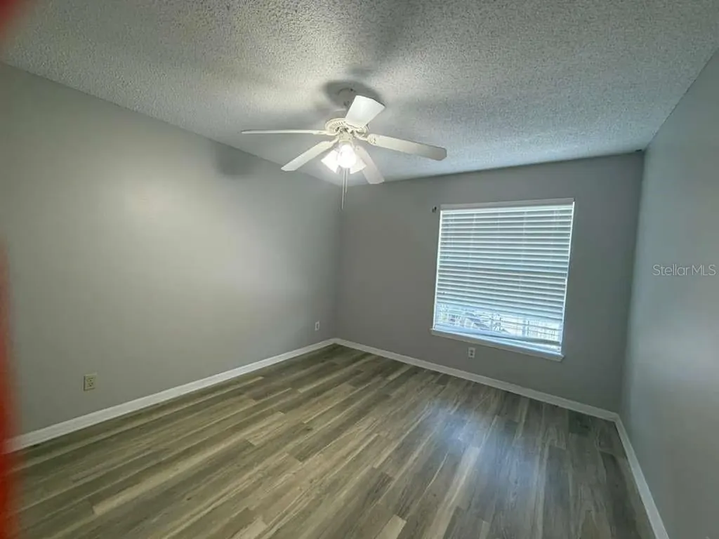 1087 S Hiawassee Road Orlando FL 32835