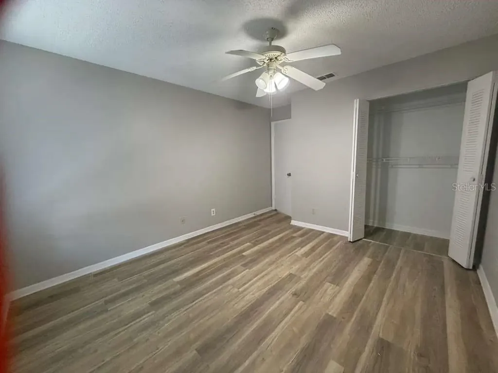1087 S Hiawassee Road Orlando FL 32835