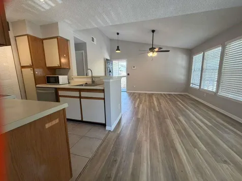 1087 S Hiawassee Road Orlando FL 32835