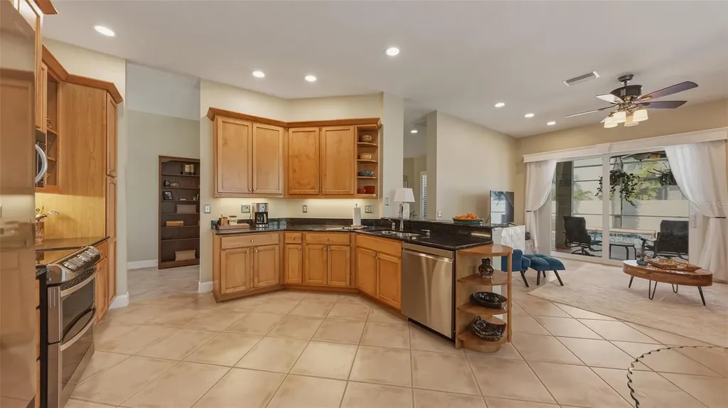 5030 W 44th Street Bradenton FL 34210