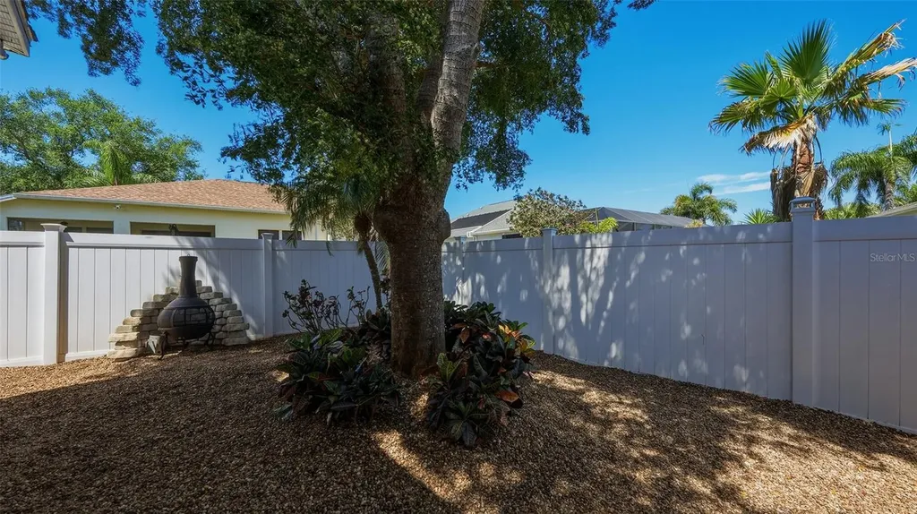 5030 W 44th Street Bradenton FL 34210